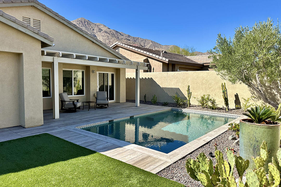 1280 Oro Ridge Palm Springs, CA 92262 - Photo 19 of 46 a view of a house with pool