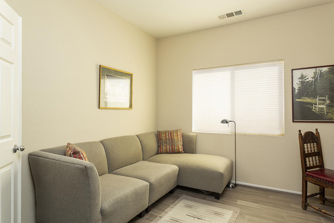 1280 Oro Ridge Palm Springs, CA 92262 - Photo 34 of 46 a living room with furniture and a window
