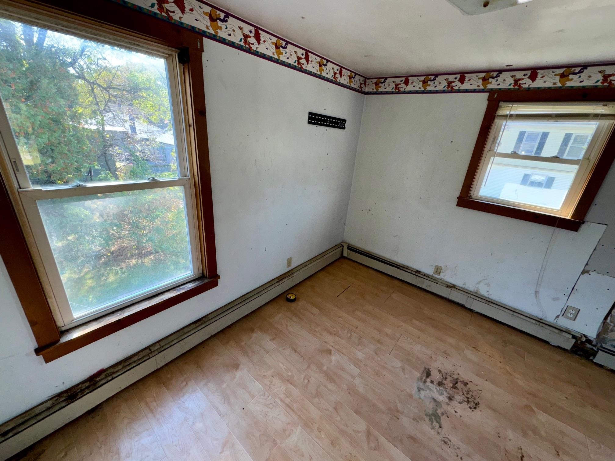 24 Pine Street Gorham, NH 03581 - Photo 11 of 12