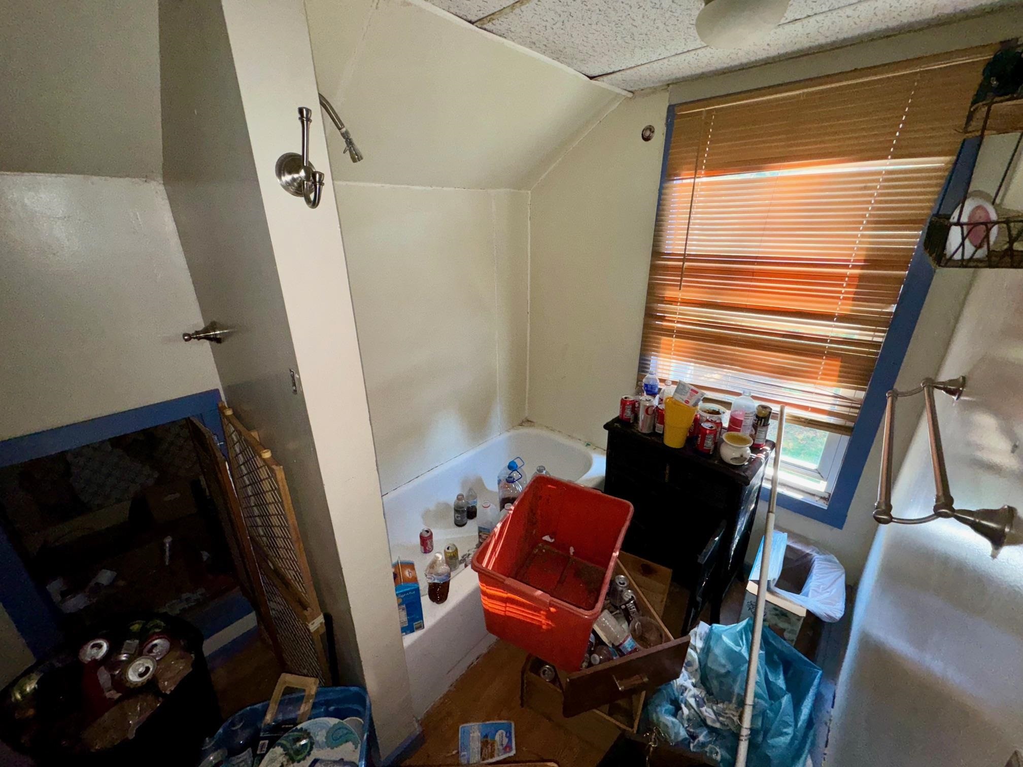 24 Pine Street Gorham, NH 03581 - Photo 4 of 12