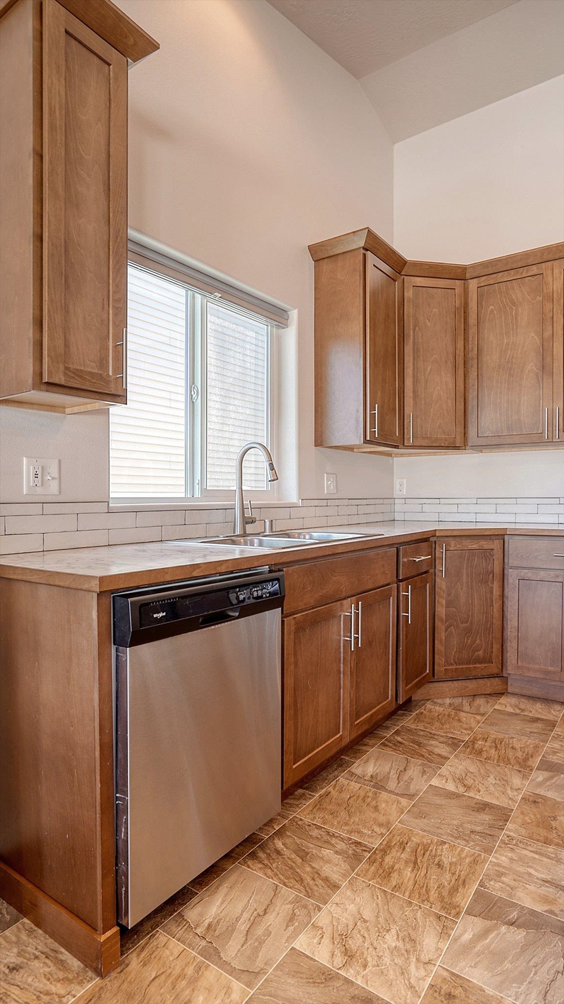6717 Chumani Road Cheney, WA 99004 - Photo 8 of 44