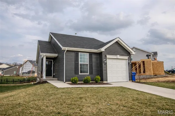 $234,900 | 1037 Vardon Mdws Drive, Union, MO 63084