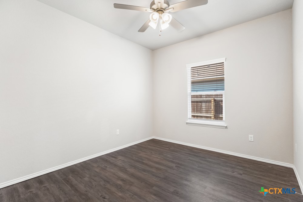 636 Heathers Way Seguin, TX 78155 - Photo 18 of 25