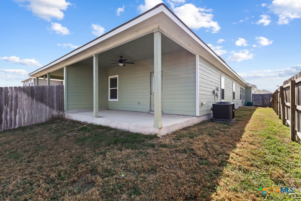 636 Heathers Way Seguin, TX 78155 - Photo 23 of 25