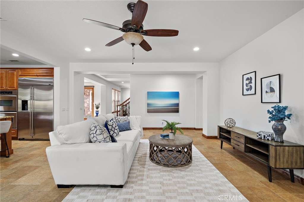 28 Drackert Lane Ladera Ranch, CA 92694 - Photo 14 of 67