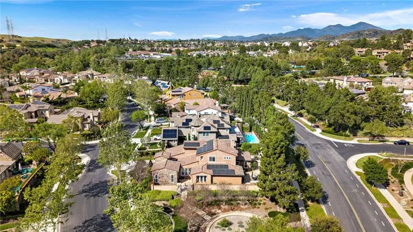 $2,398,000 | 28 Drackert Lane, Ladera Ranch, CA 92694