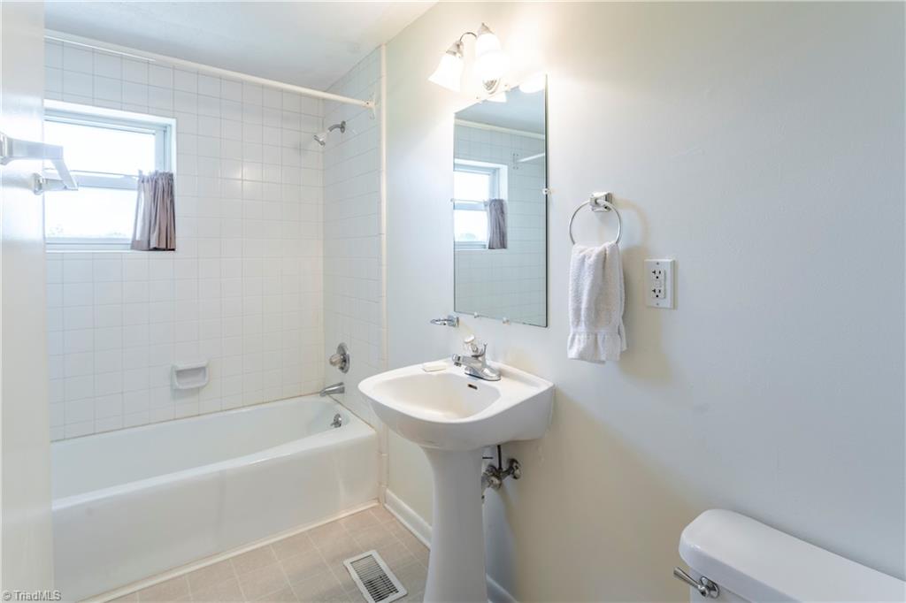 8122 East Harrell Road Oak Ridge, NC 27310 - Photo 22 of 30
