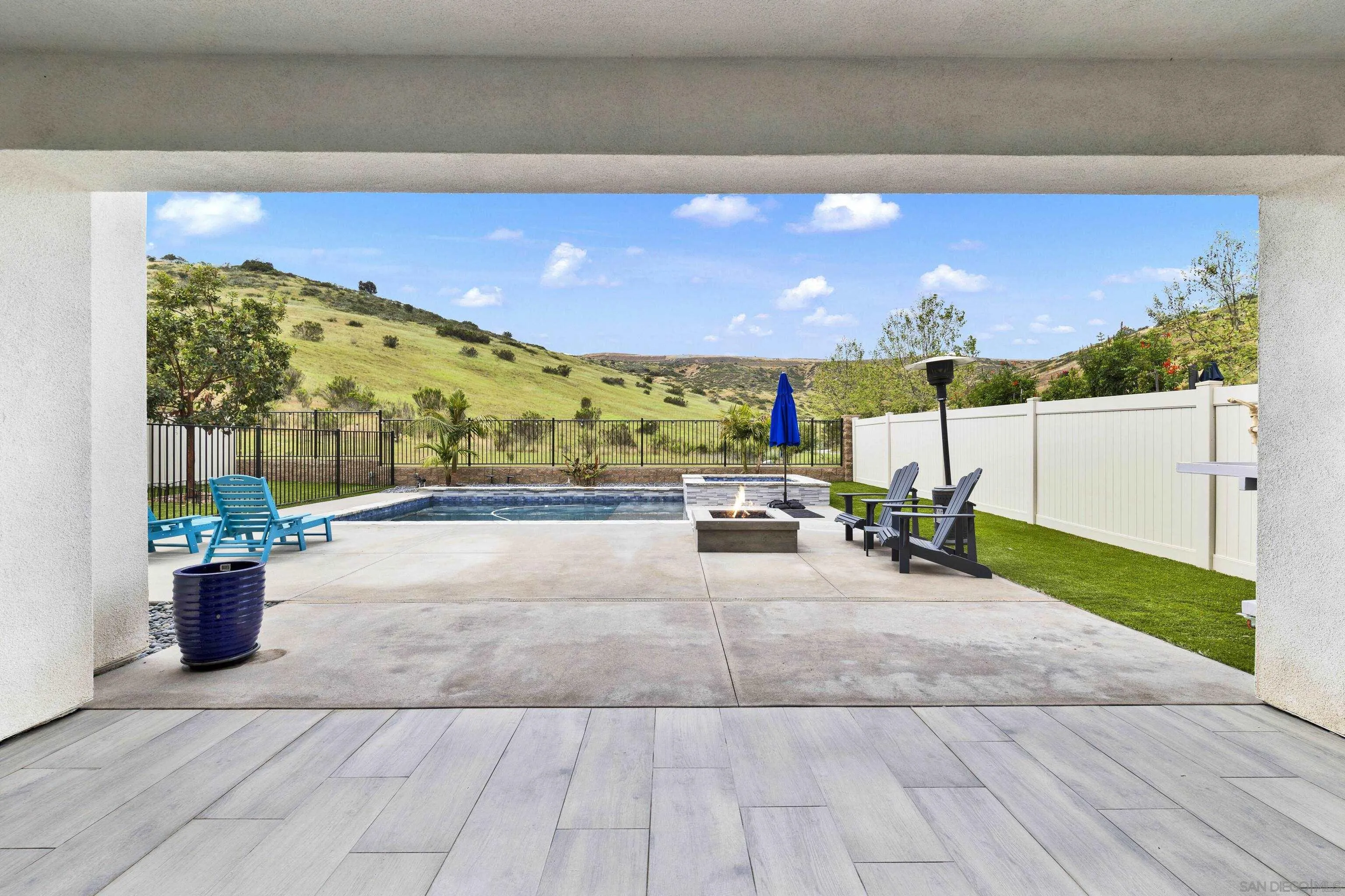 9108 West Bluff Place Santee, CA 92071 - Photo 67 of 72 a view of a patio