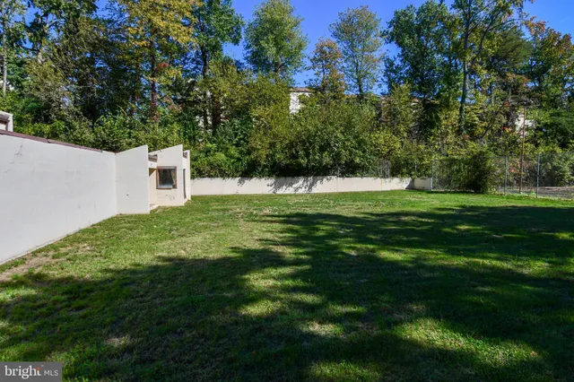 a view of entrance gate of the house