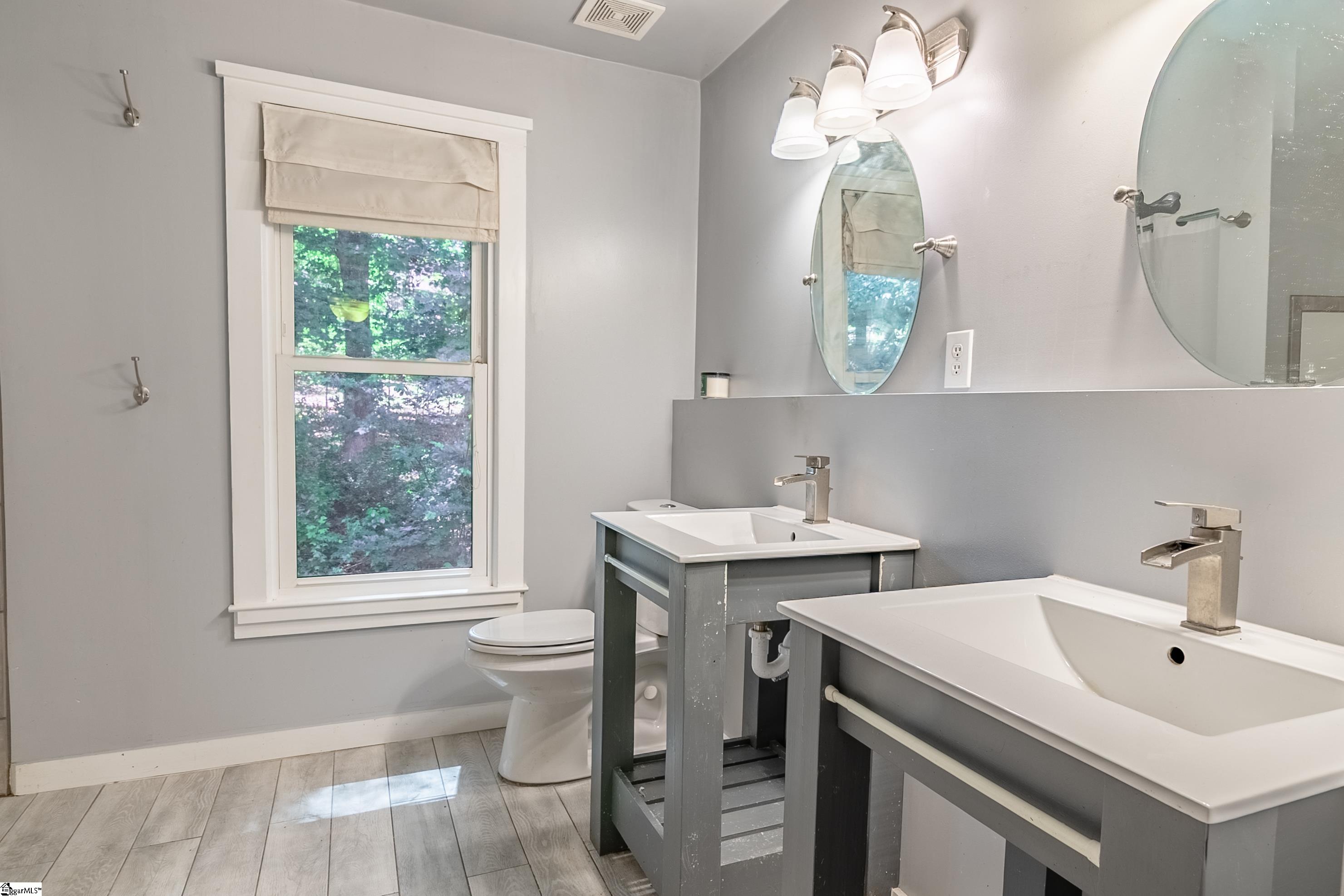 505 Hunters Hill Road Simpsonville, SC 29680 - Photo 13 of 25