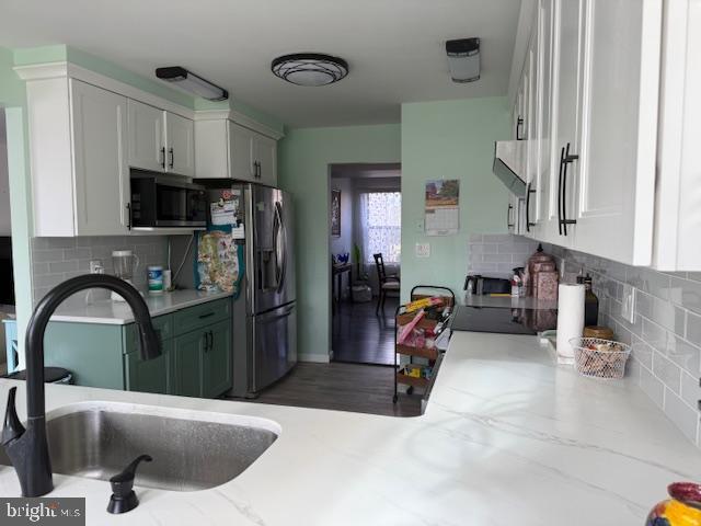 3 Owl Court Marlton, NJ 08053 - Photo 14 of 29 a kitchen with stainless steel appliances kitchen island a refrigerator a sink a stove and cabinets
