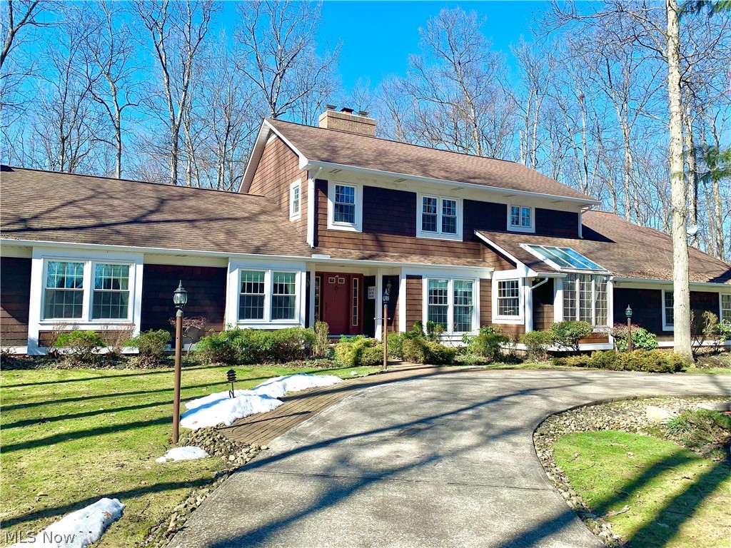590 County Line Road Gates Mills, OH 44040 - Photo 4 of 32 Gallery Image 4