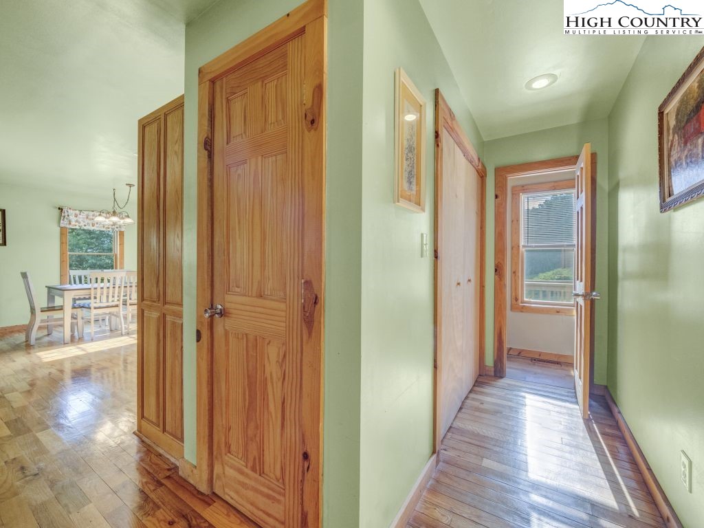 1212 Dry Hill Road Butler, TN 37640 - Photo 29 of 48 Gallery Image 29