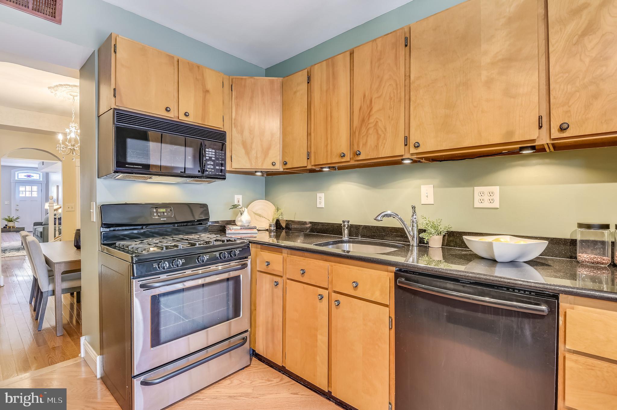 1284 Riverside Avenue Baltimore, MD 21230 - Photo 21 of 73