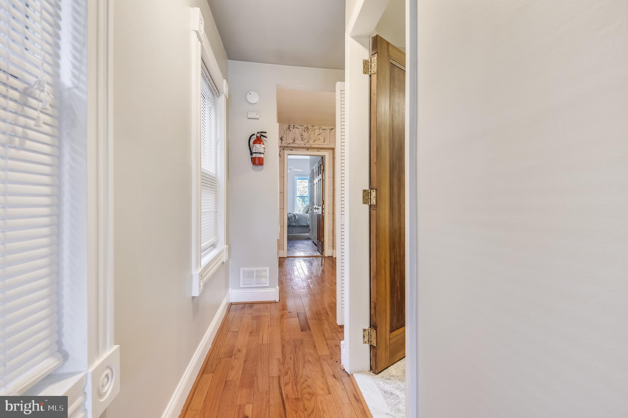 1284 Riverside Avenue Baltimore, MD 21230 - Photo 33 of 73