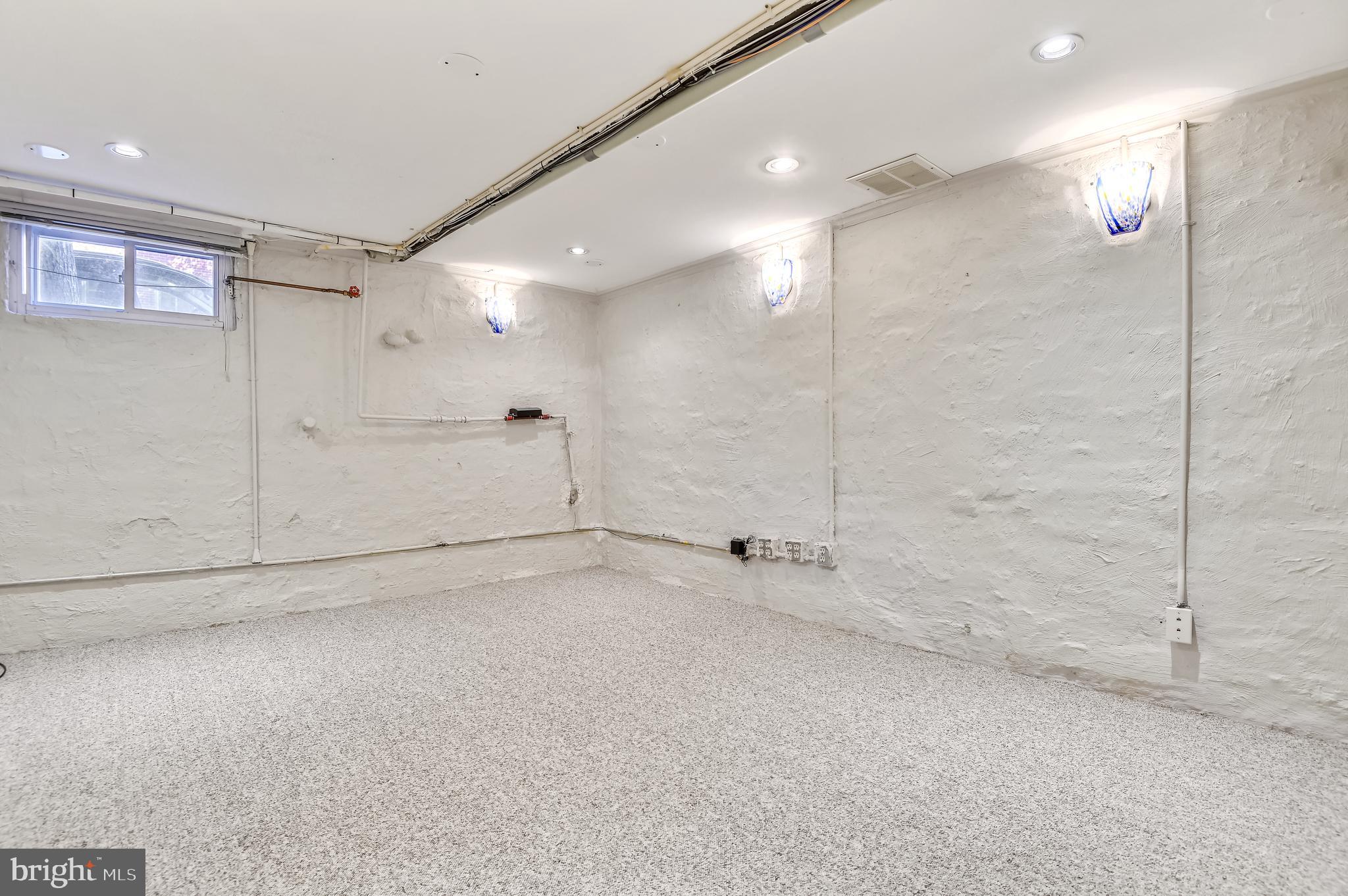 1284 Riverside Avenue Baltimore, MD 21230 - Photo 57 of 73