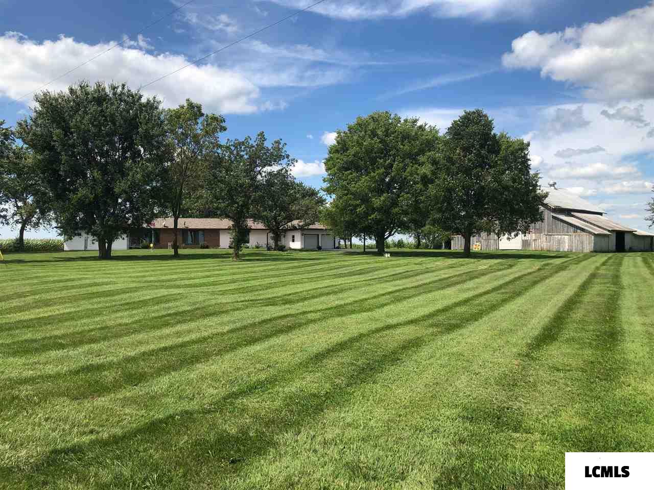 10576 Illiniwick Road Warrensburg, IL 62573 - Photo 1 of 1 Gallery Image 1