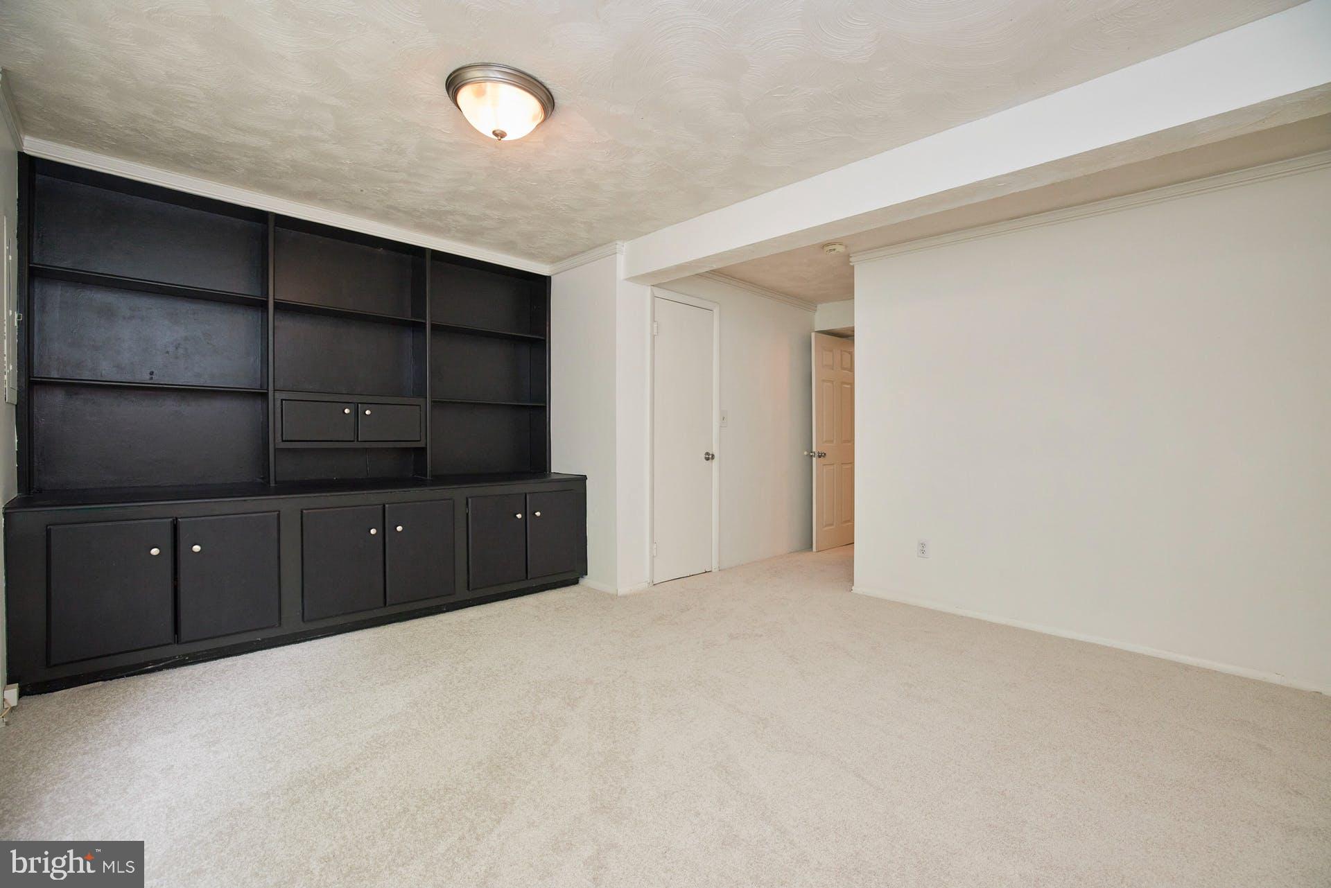 8046 Grandview Court Springfield, VA 22153 - Photo 25 of 31 Recreation Room