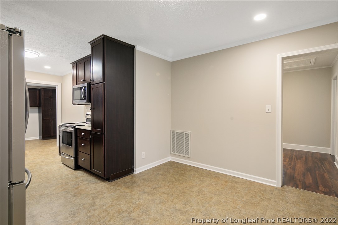 1546 Arabia Road Raeford, NC 28376 - Photo 11 of 50 Gallery Image 11
