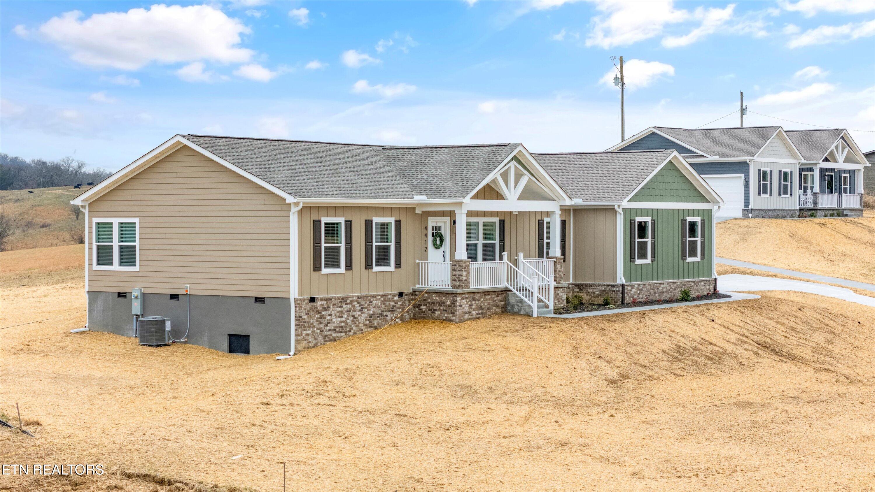 4412 Barding Drive Russellville, TN 37860 - Photo 4 of 33 04-4412 Barding Dr 03