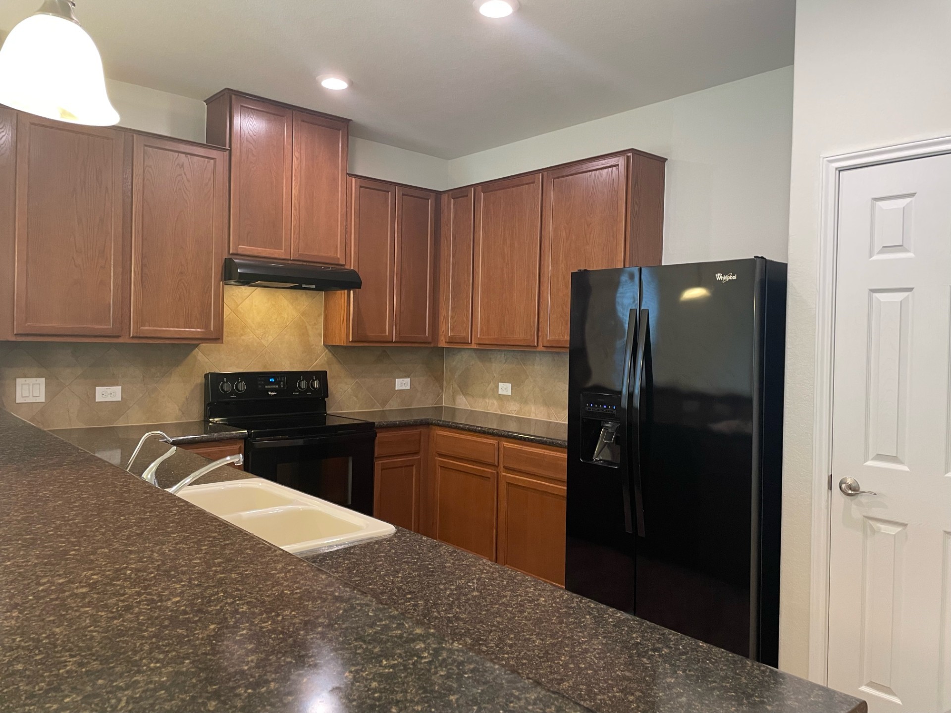 7112 Ondantra Bend Austin, TX 78744 - Photo 6 of 18