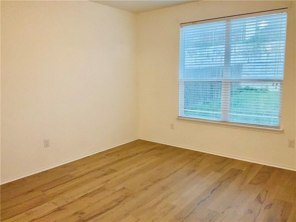 7112 Ondantra Bend Austin, TX 78744 - Photo 9 of 18