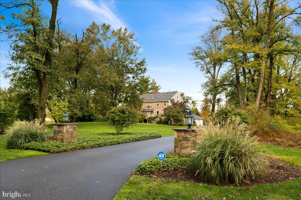 563 Cherry Valley Road Princeton, NJ 08540 - Photo 5 of 68 Driveway