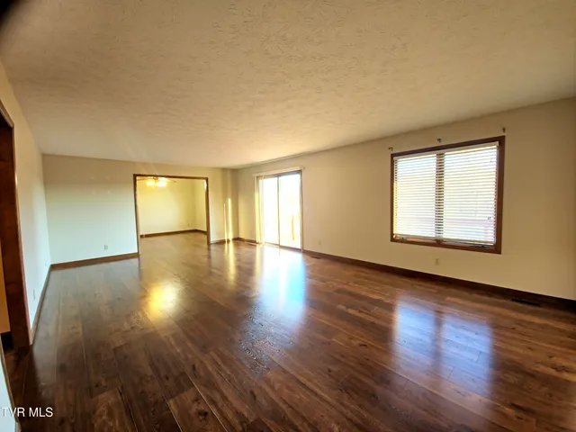 $2,700 | 346 Eastland Drive, Kingsport, TN 37664