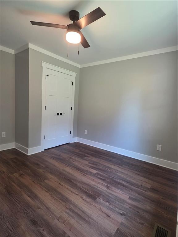 1217 Youngs Farm Road Cedartown, GA 30125 - Photo 17 of 29 wooden floor in an empty room