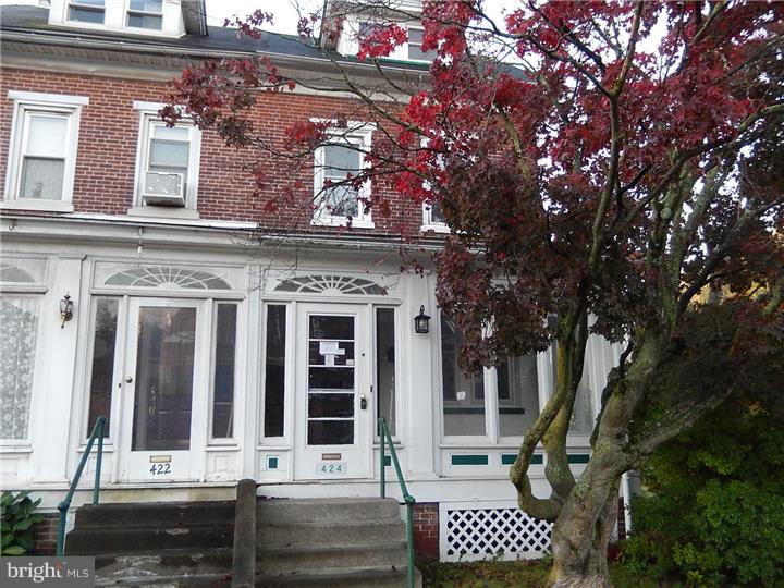 424 Bridge Street Spring City, PA 19475 - Photo 2 of 25 Exterior Front