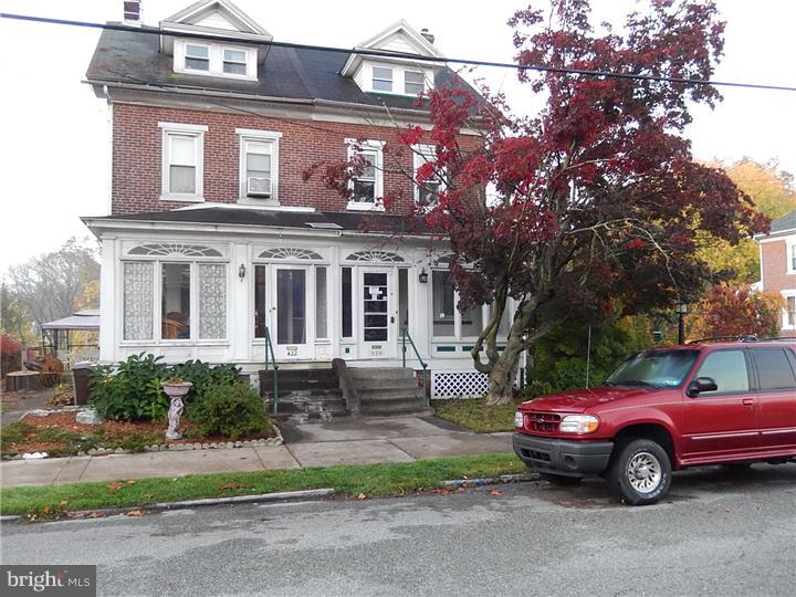 424 Bridge Street Spring City, PA 19475 - Photo 3 of 25 Exterior Front
