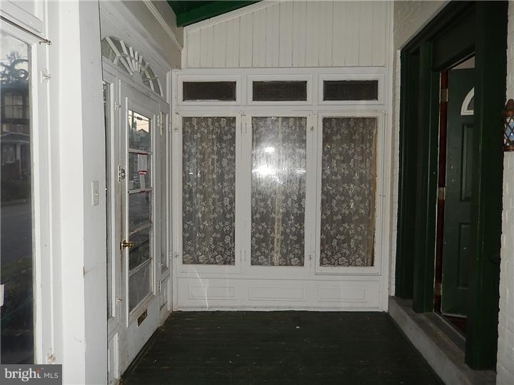 424 Bridge Street Spring City, PA 19475 - Photo 24 of 25 Enclosed Porch