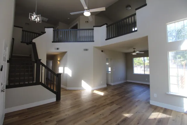 $599,900 | 2117 Goshen Avenue, Clovis, CA 93611