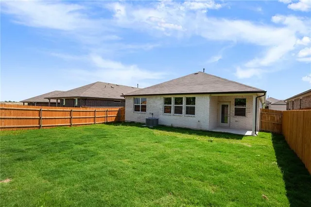 $2,000 | 150 Jayden Drive, Kyle, TX 78640