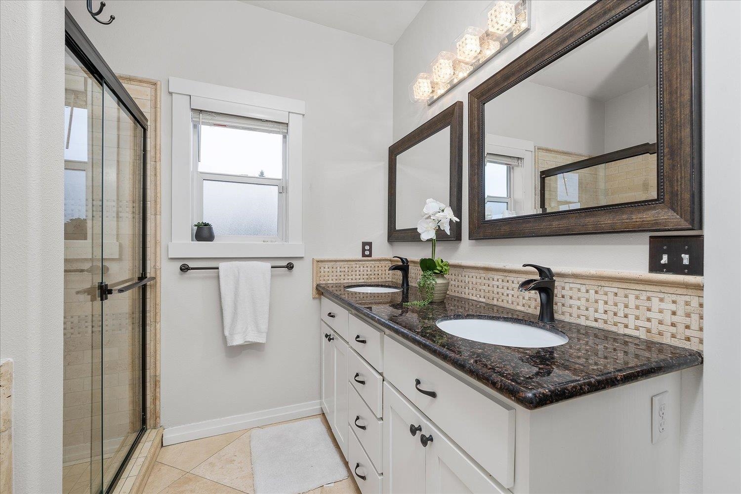 2306 West Rainier Court Spokane, WA 99208 - Photo 14 of 42