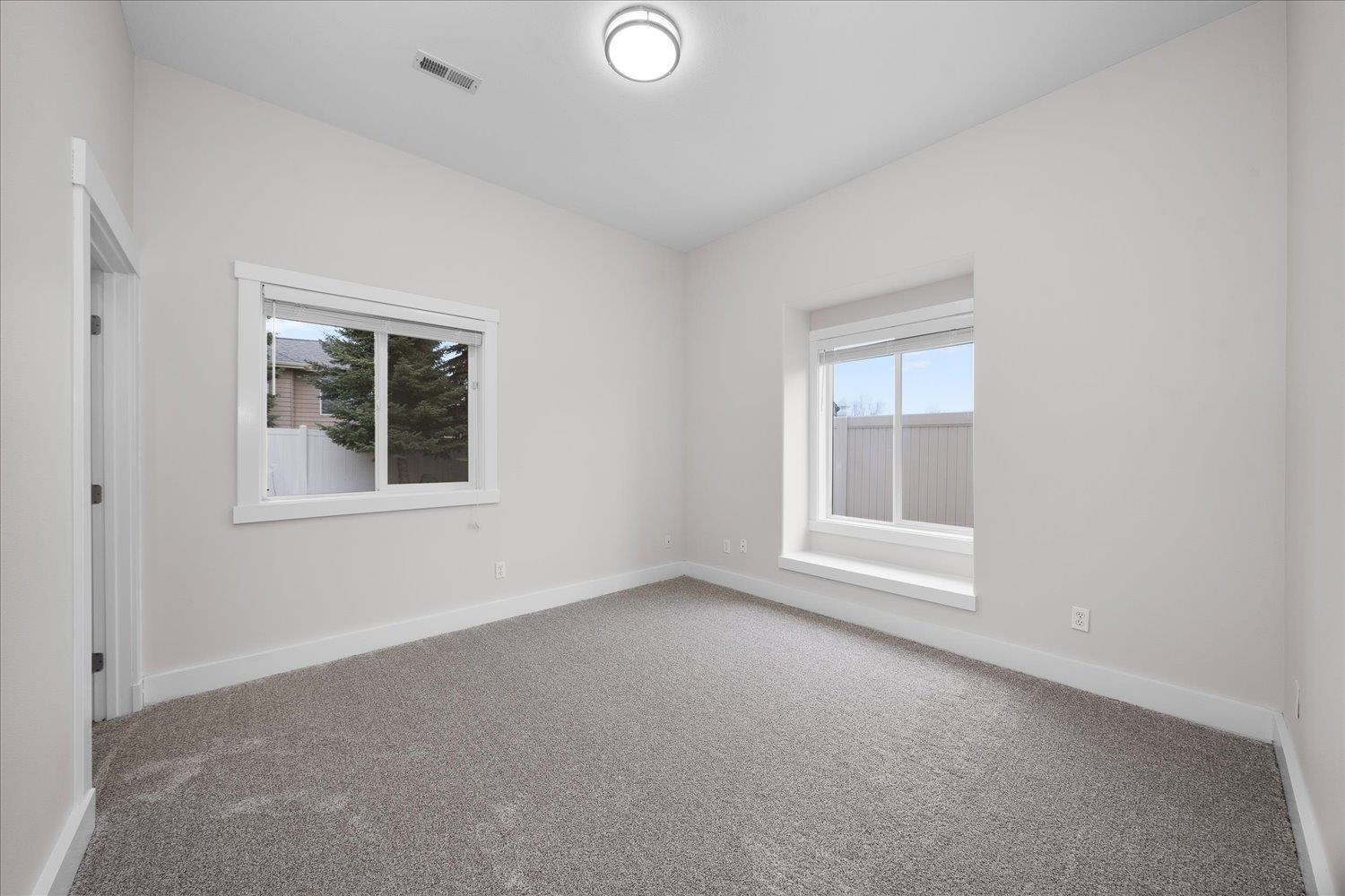 2306 West Rainier Court Spokane, WA 99208 - Photo 20 of 42