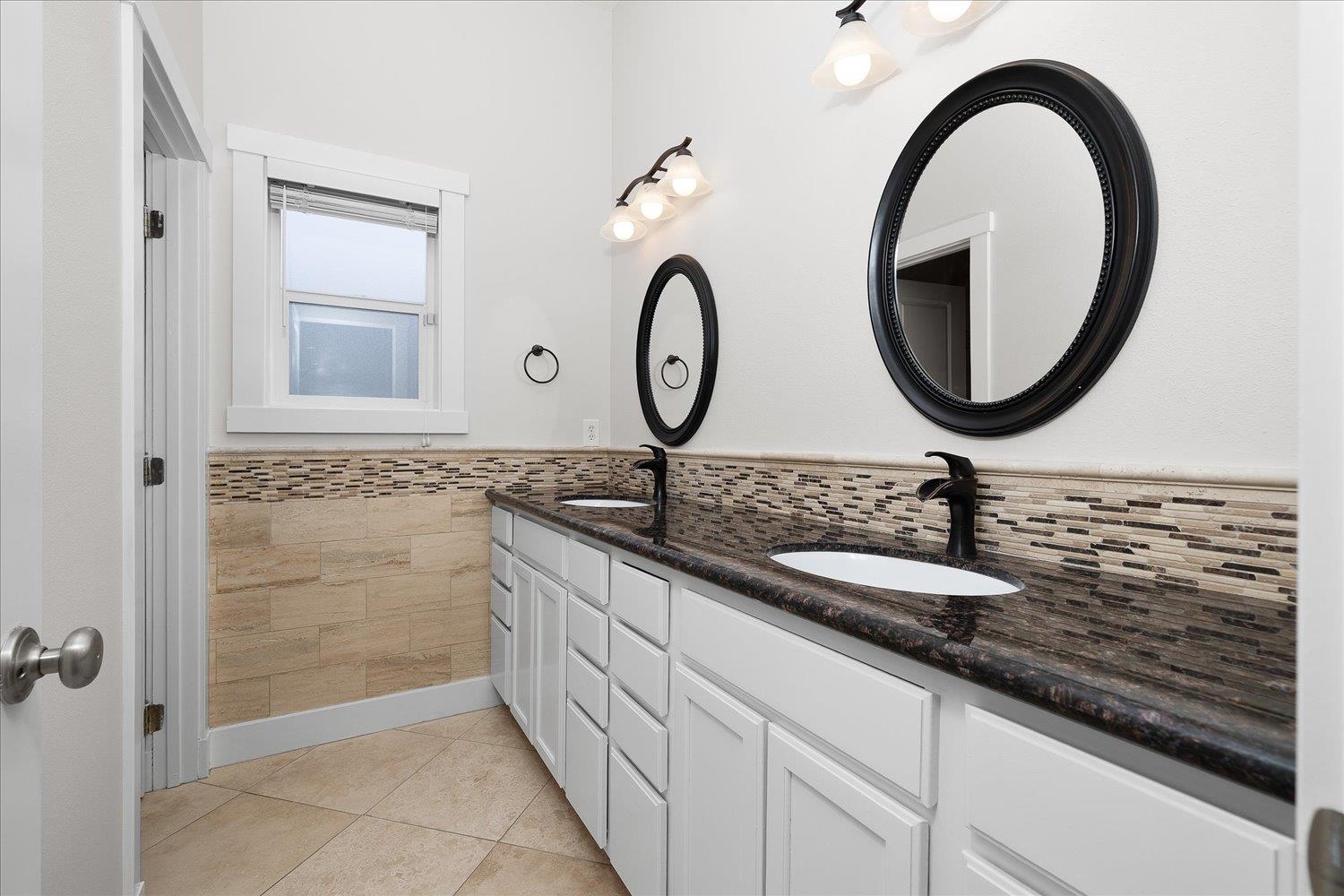 2306 West Rainier Court Spokane, WA 99208 - Photo 23 of 42