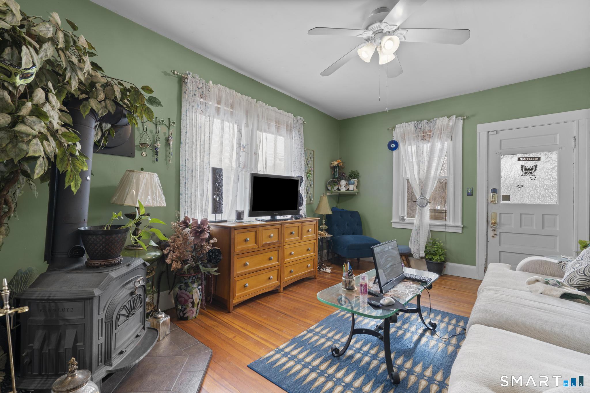 3 Anderson Street Manchester, CT 06040 - Photo 14 of 40