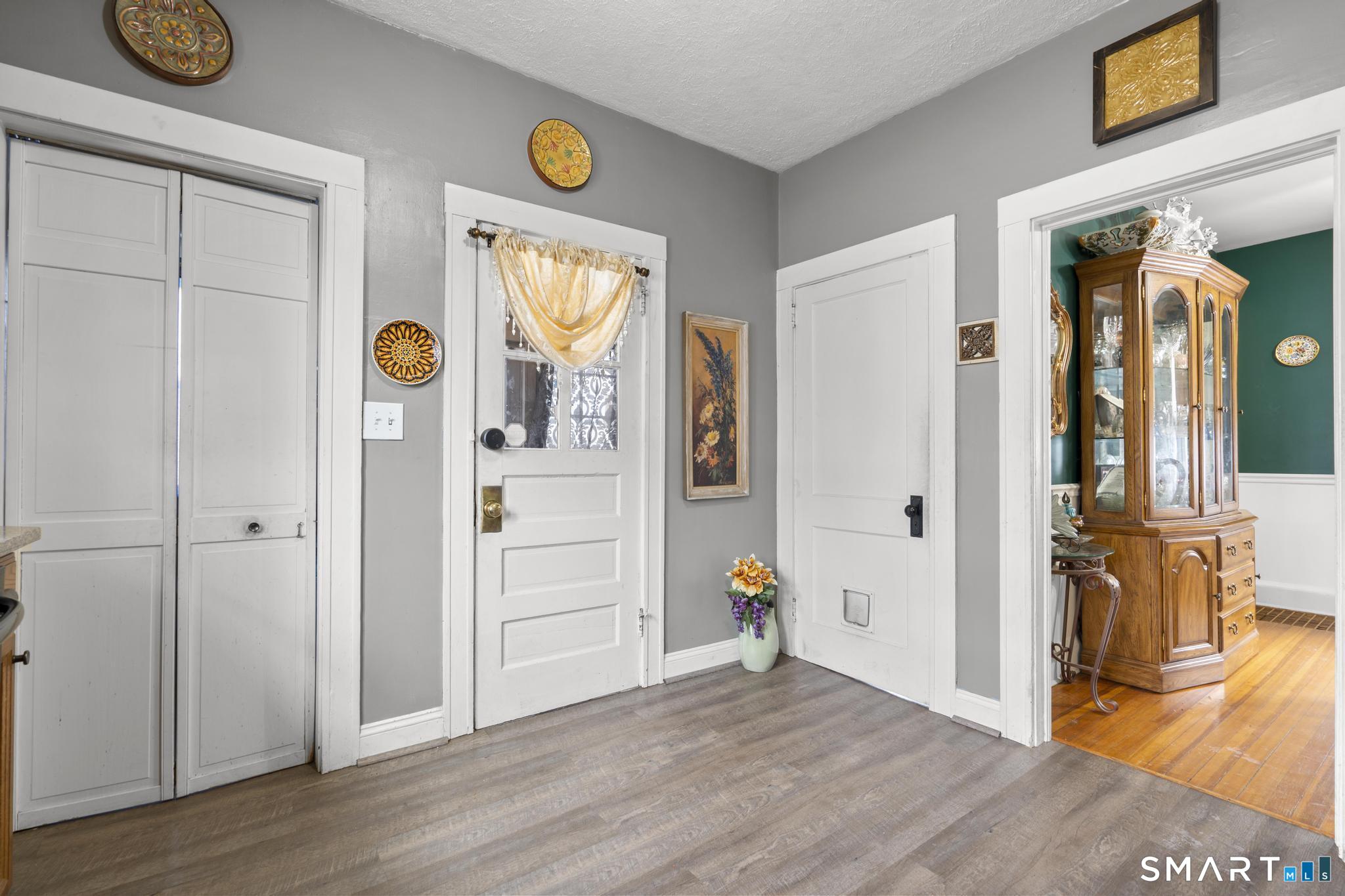 3 Anderson Street Manchester, CT 06040 - Photo 28 of 40