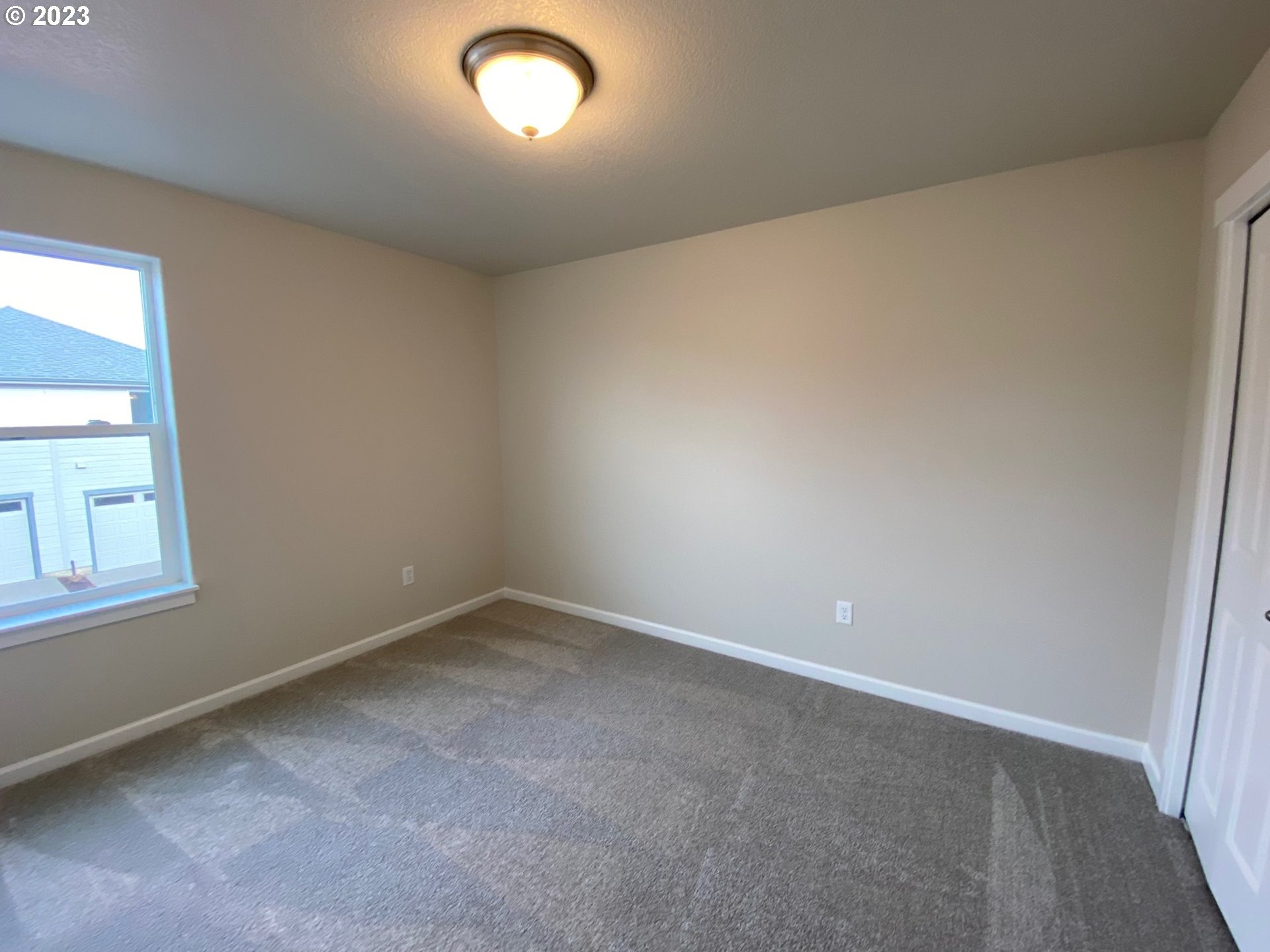1876 Southeast Hankel Street, Unit 14 Dallas, OR 97338 - Photo 12 of 21