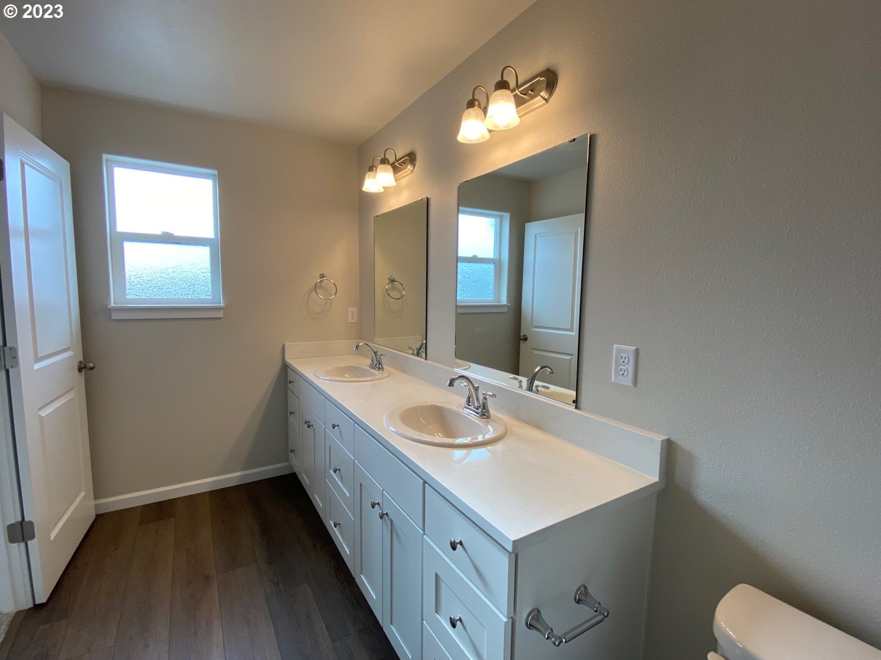 1876 Southeast Hankel Street, Unit 14 Dallas, OR 97338 - Photo 15 of 21