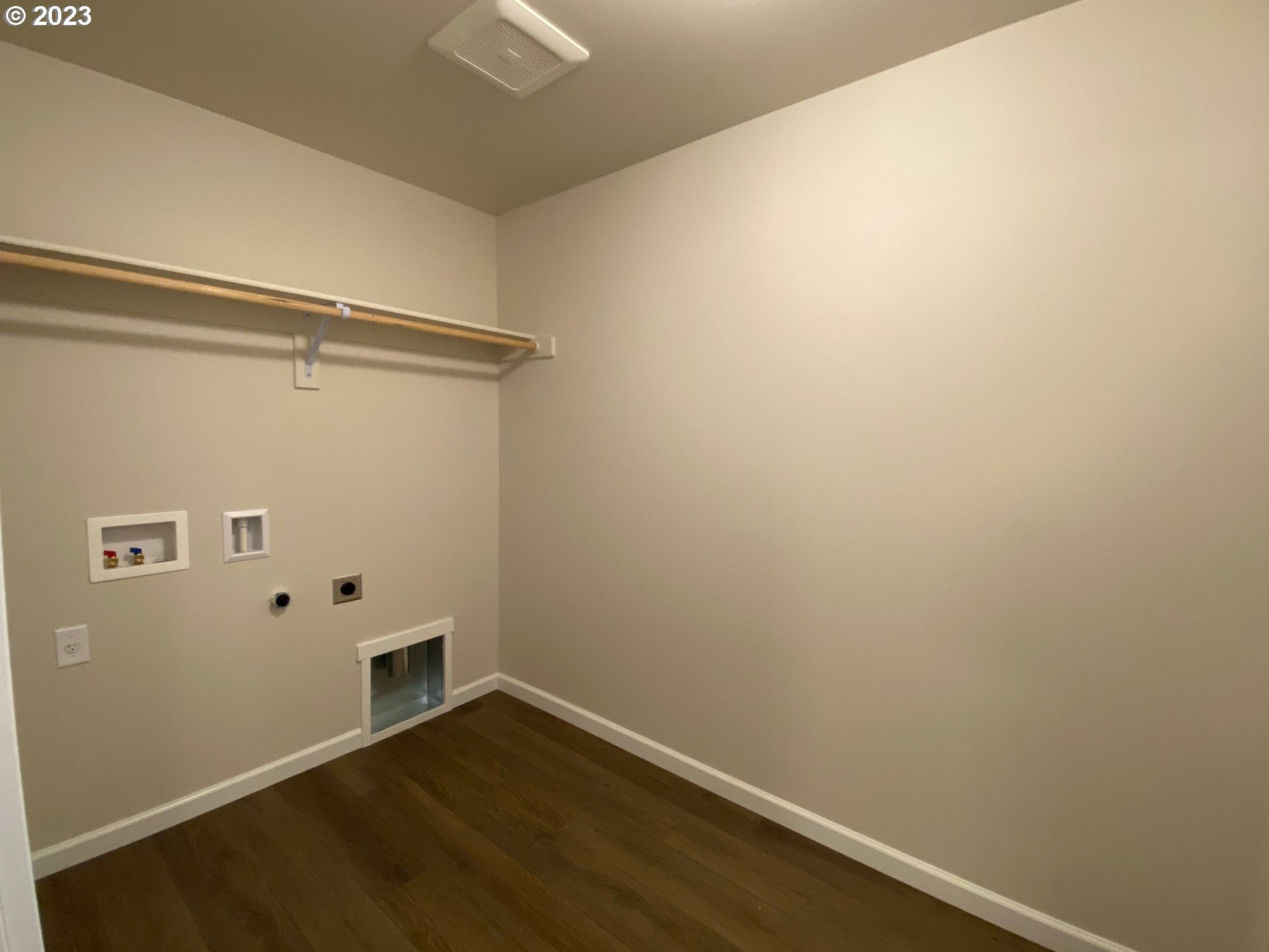 1876 Southeast Hankel Street, Unit 14 Dallas, OR 97338 - Photo 19 of 21