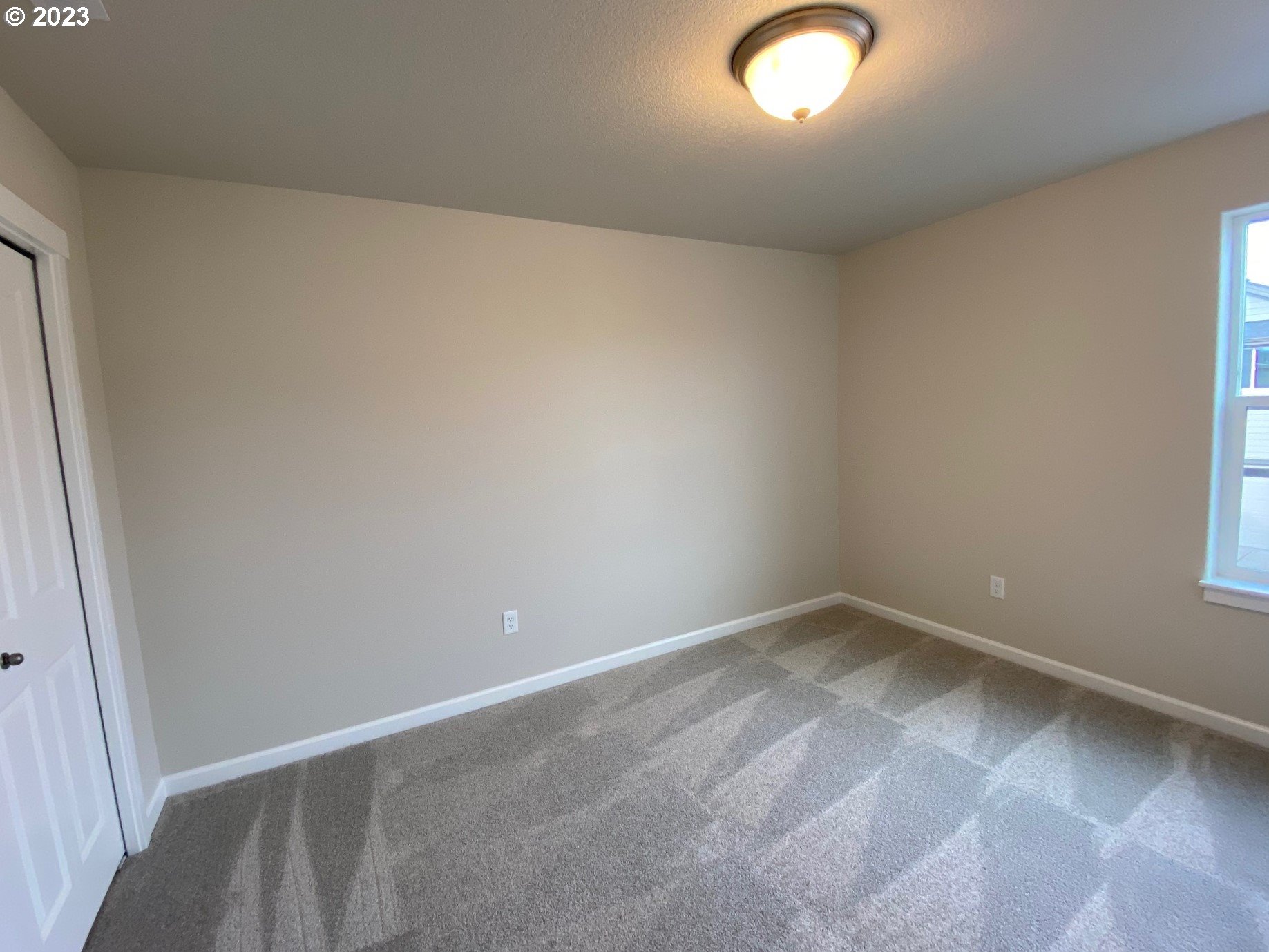 1876 Southeast Hankel Street, Unit 14 Dallas, OR 97338 - Photo 10 of 21