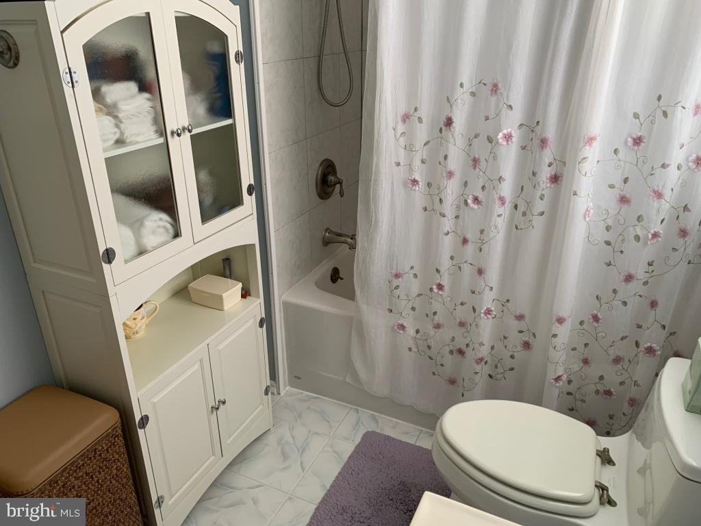 9 Miry Circle Trenton, NJ 08619 - Photo 11 of 22