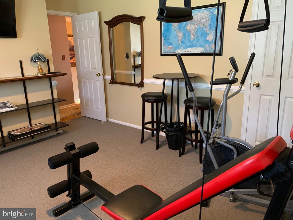 9 Miry Circle Trenton, NJ 08619 - Photo 15 of 22