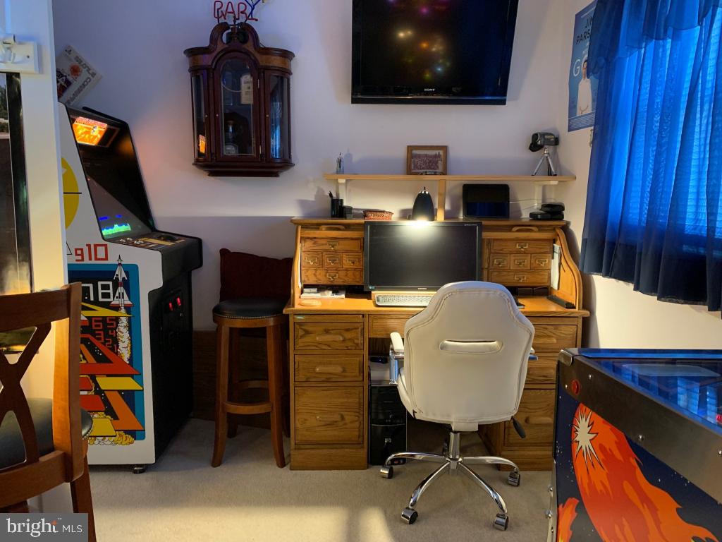 9 Miry Circle Trenton, NJ 08619 - Photo 17 of 22