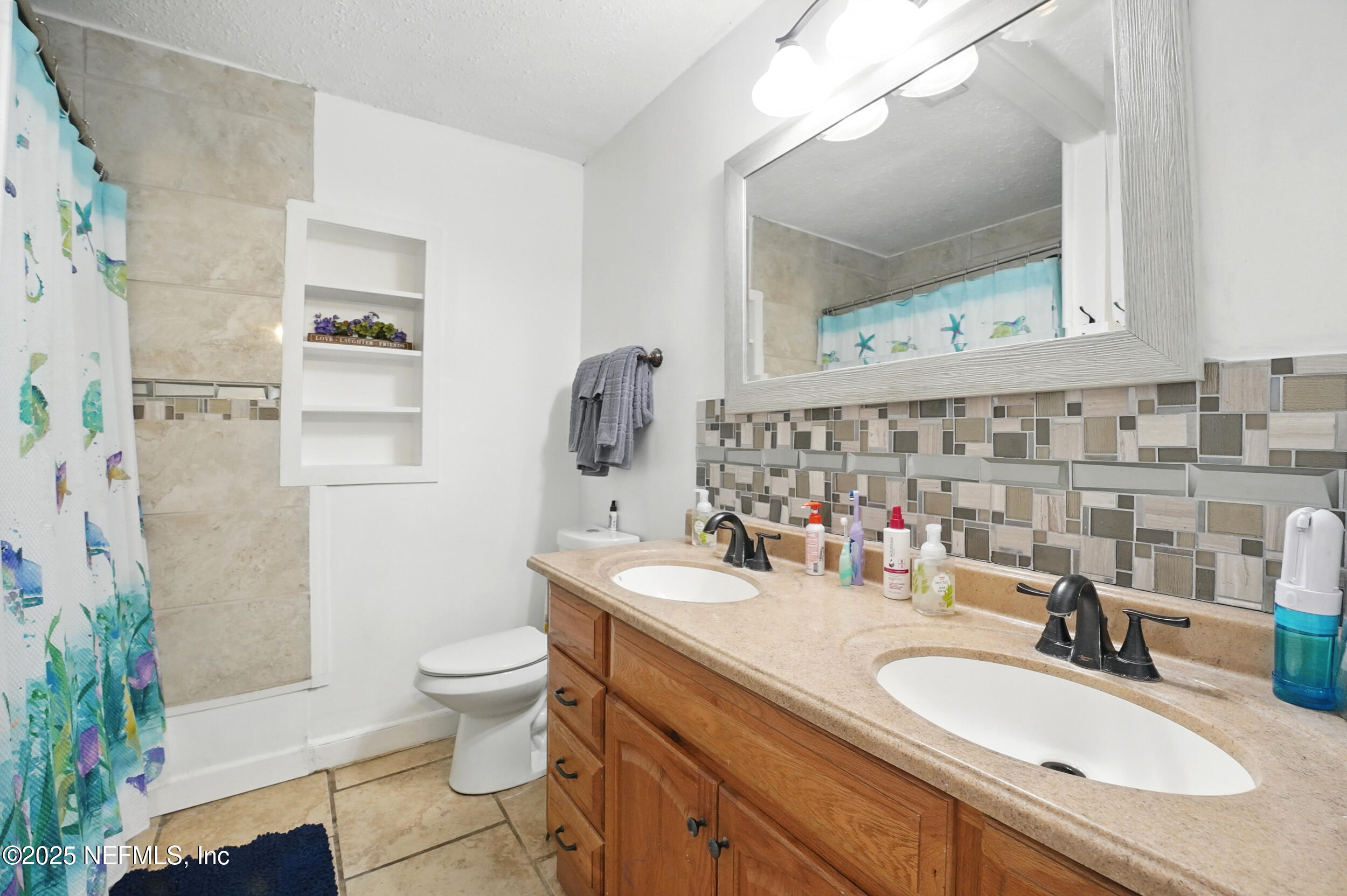 5388 Woodcrest Road Jacksonville, FL 32205 - Photo 21 of 47 2ND FULL BATH