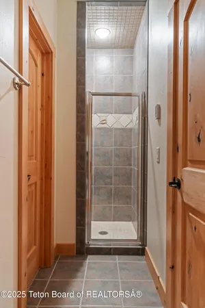 $1,495,000 | 445 Aspen Ridge Trail, Alpine, WY 83128