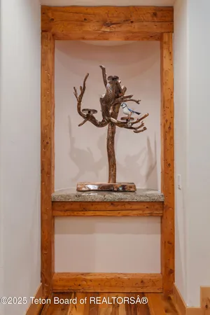 $1,495,000 | 445 Aspen Ridge Trail, Alpine, WY 83128