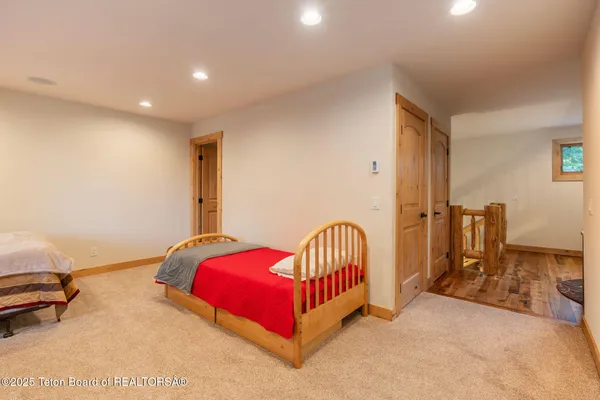 $1,495,000 | 445 Aspen Ridge Trail, Alpine, WY 83128